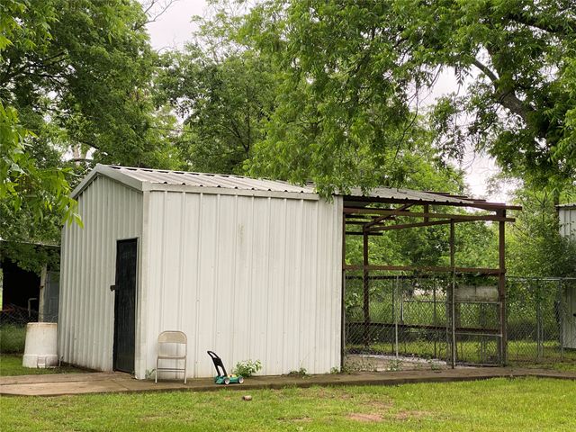 152 County Road 4871, Newark, TX 76071