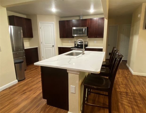 152 County Road 4871, Newark, TX 76071