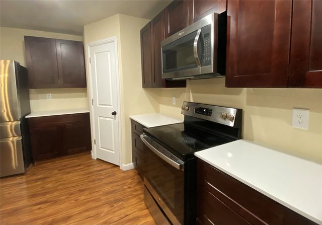 152 County Road 4871, Newark, TX 76071