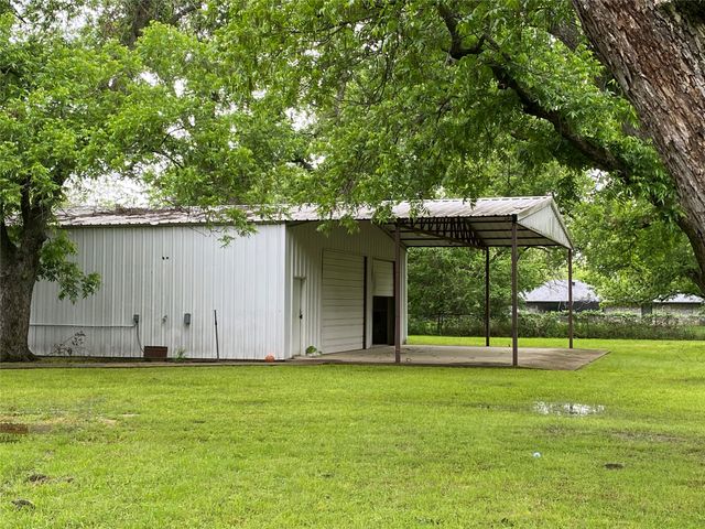152 County Road 4871, Newark, TX 76071