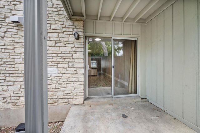 2303 East Side DR 109, Austin, TX 78704