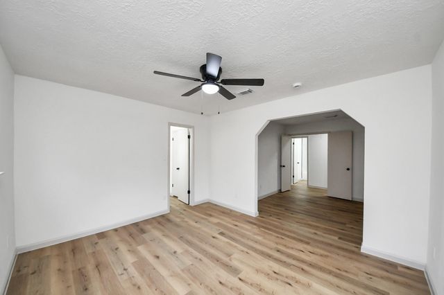 10915 Berry Tree Drive, Houston, TX 77064