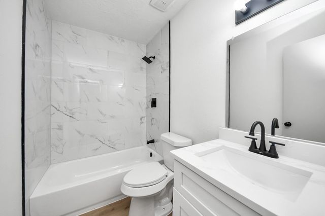 10915 Berry Tree Drive, Houston, TX 77064