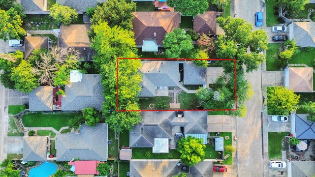 10915 Berry Tree Drive, Houston, TX 77064