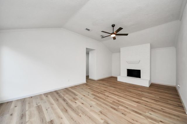 10915 Berry Tree Drive, Houston, TX 77064