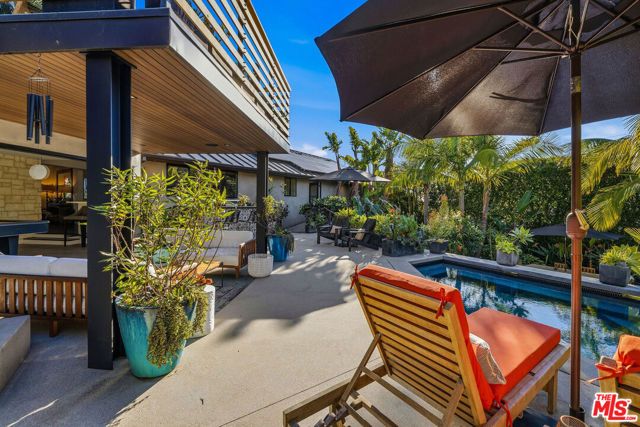 375 Camino De Las Colinas, Redondo Beach, CA 90277