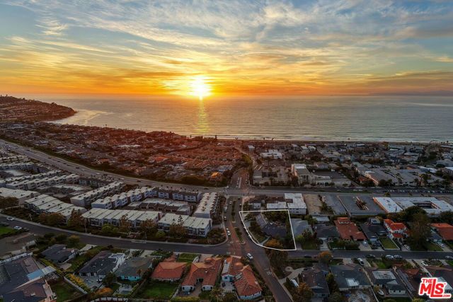 375 Camino De Las Colinas, Redondo Beach, CA 90277