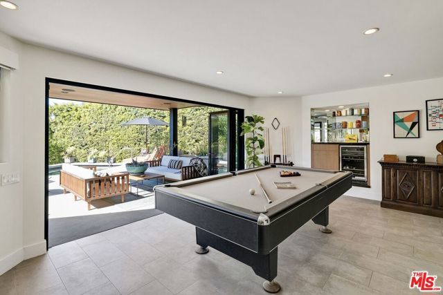 375 Camino De Las Colinas, Redondo Beach, CA 90277