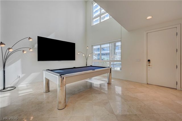 4535 Dean Martin Drive 103, Las Vegas, NV 89103