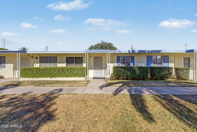 10405 W PEORIA Avenue, Sun City, AZ 85351