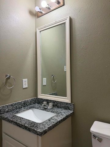 11030 Knobbley Oak Court, Houston, TX 77065