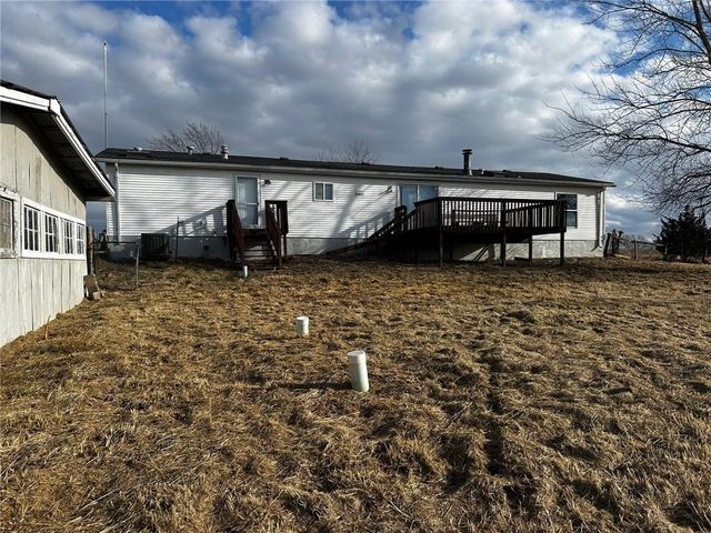 7135 NW Kidder Road, Kidder, MO 64649