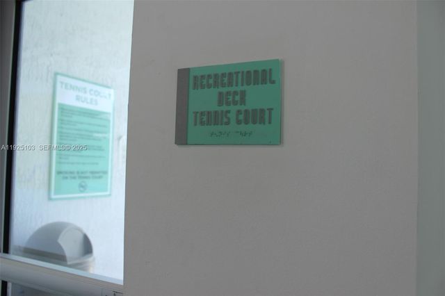 3029 NE 188th St 411, Aventura, FL 33180