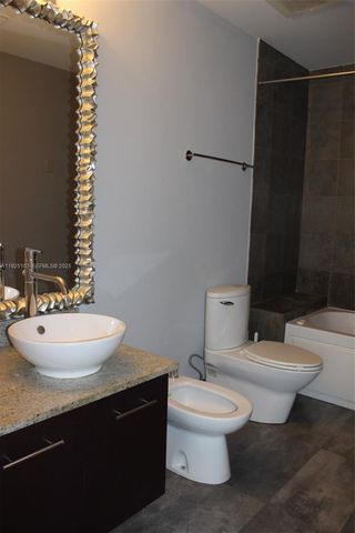 3029 NE 188th St 411, Aventura, FL 33180