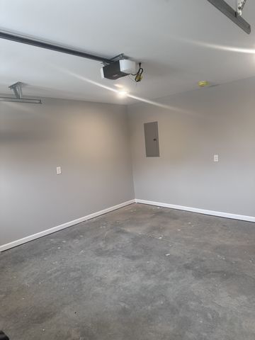 1525 Green Ln, Shelbyville, TN 37160