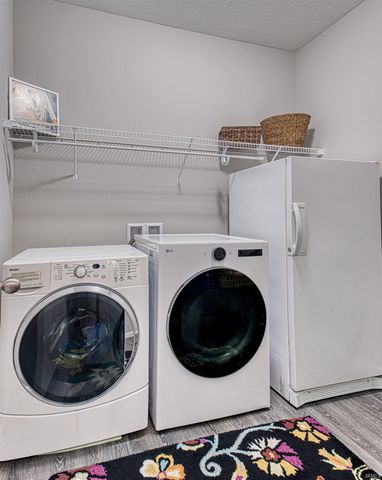 19228 Braeburn Drive, Evansville, IN 47725