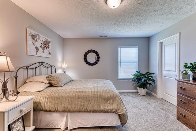 19228 Braeburn Drive, Evansville, IN 47725