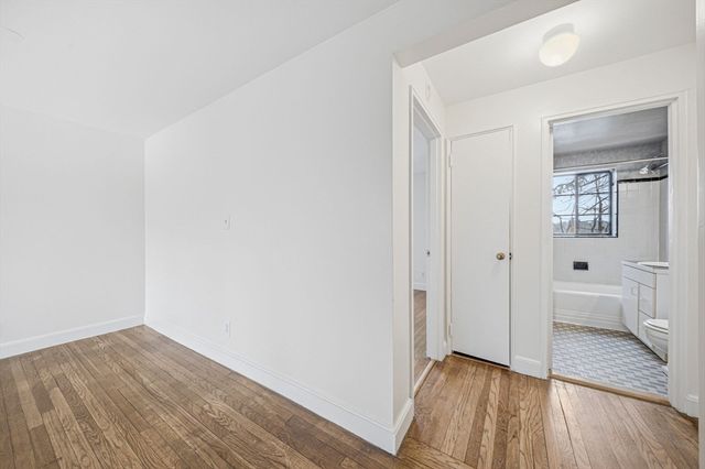 114 Evans Rd 5, Boston, MA 02135