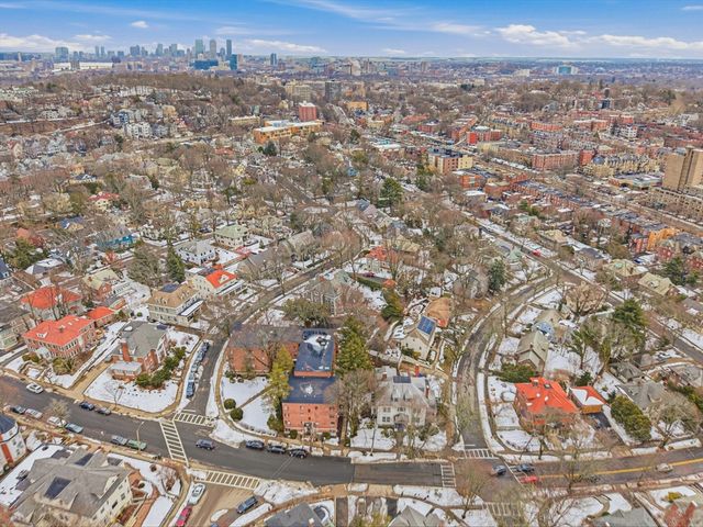 114 Evans Rd 5, Boston, MA 02135