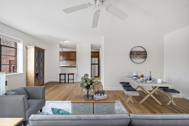 114 Evans Rd 5, Boston, MA 02135