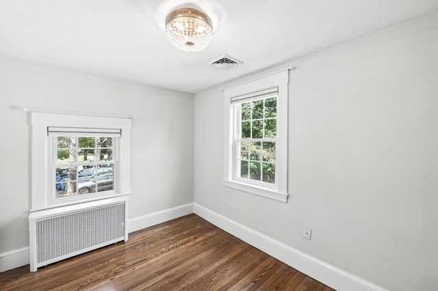 40 Courtland Street, Nashua, NH 03064