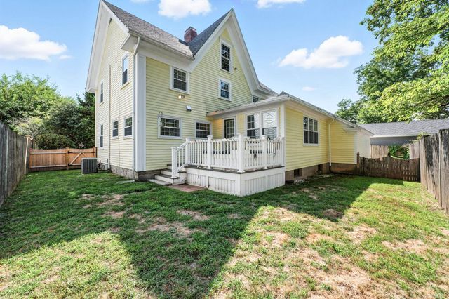 40 Courtland Street, Nashua, NH 03064