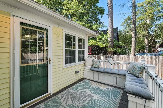 40 Courtland Street, Nashua, NH 03064