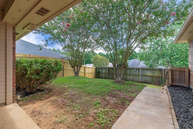21 Woodland Dr., Longview, TX 75605