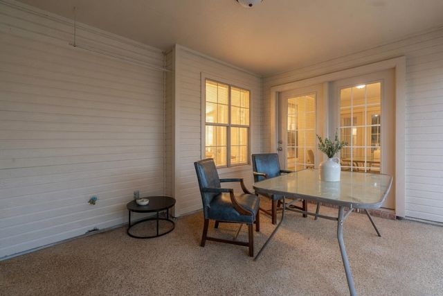 21 Woodland Dr., Longview, TX 75605