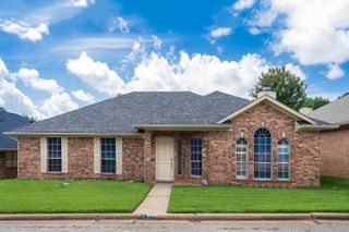 21 Woodland Dr., Longview, TX 75605