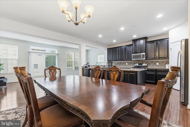 25707 BISHOP GROVE TER, Aldie, VA 20105