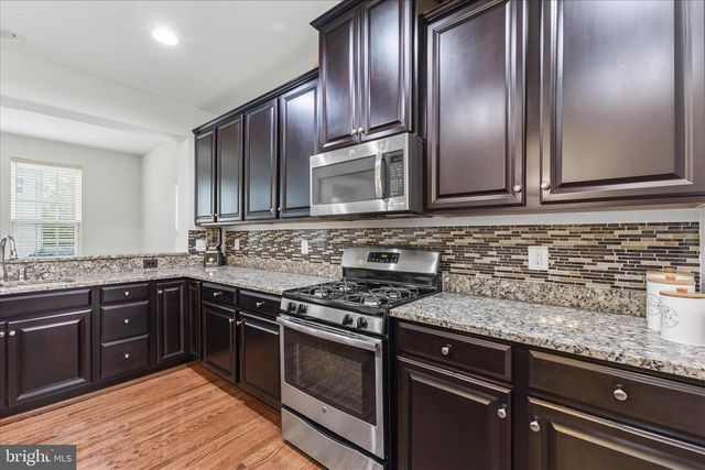 25707 BISHOP GROVE TER, Aldie, VA 20105