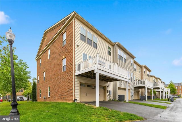 25707 BISHOP GROVE TER, Aldie, VA 20105