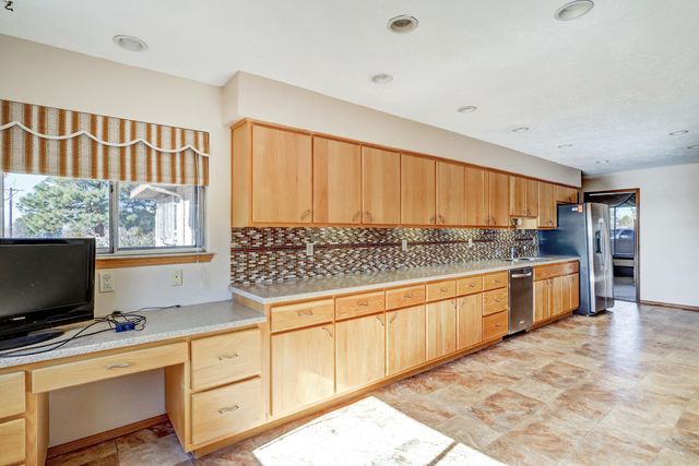 7716 Northridge Avenue NE, Albuquerque, NM 87109