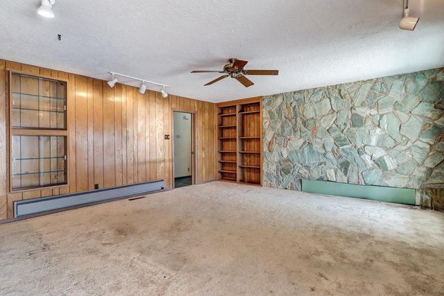 7716 Northridge Avenue NE, Albuquerque, NM 87109