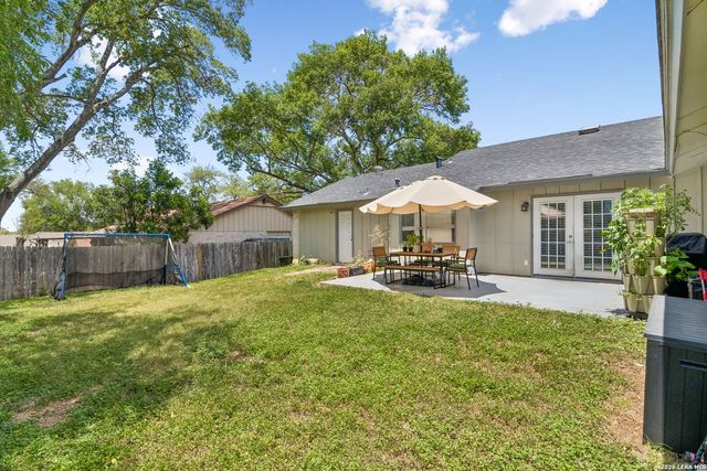 12330 BRIDGE PATH ST, San Antonio, TX 78233