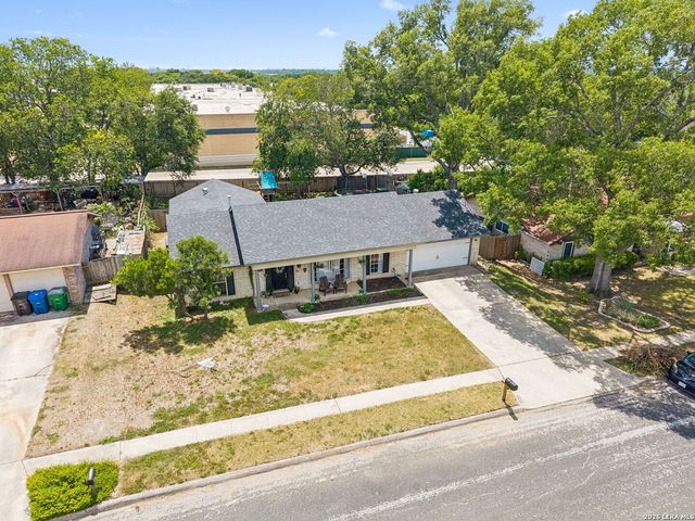 12330 BRIDGE PATH ST, San Antonio, TX 78233