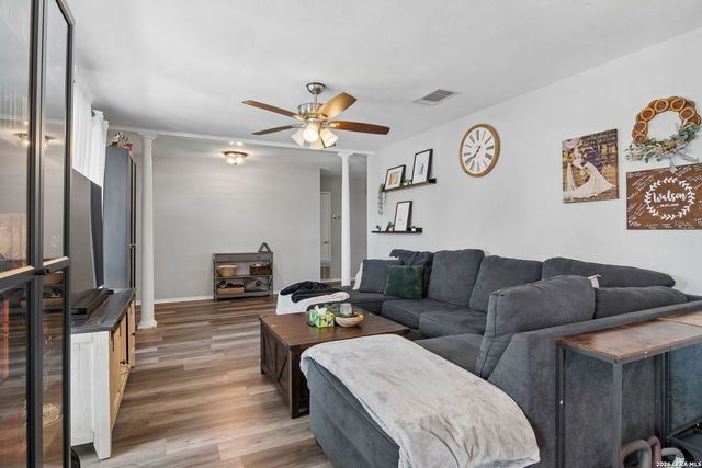 12330 BRIDGE PATH ST, San Antonio, TX 78233