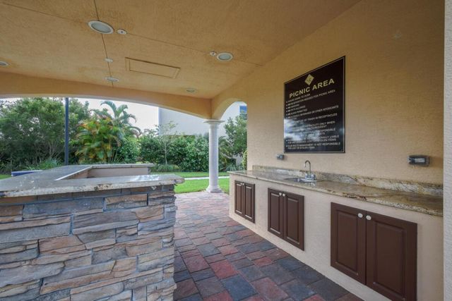 193 Porgee Rock Place, Jupiter, FL 33458