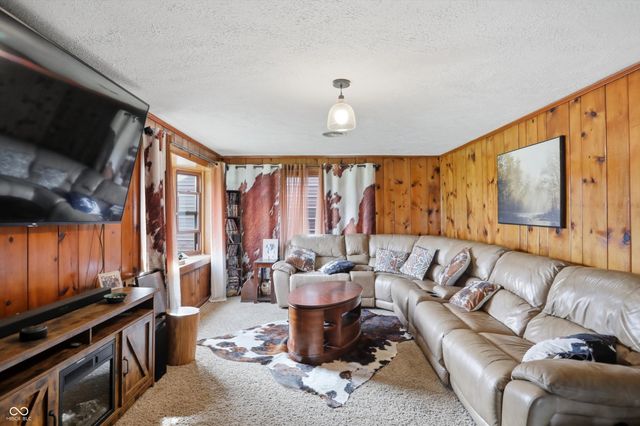 6330 E Raymond Street, Indianapolis, IN 46203