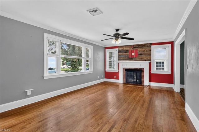 212 Kingsboro ST, Suffolk, VA 23434
