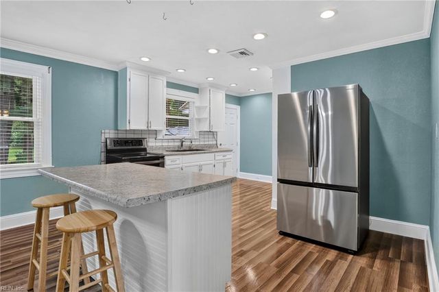 212 Kingsboro ST, Suffolk, VA 23434