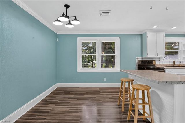 212 Kingsboro ST, Suffolk, VA 23434