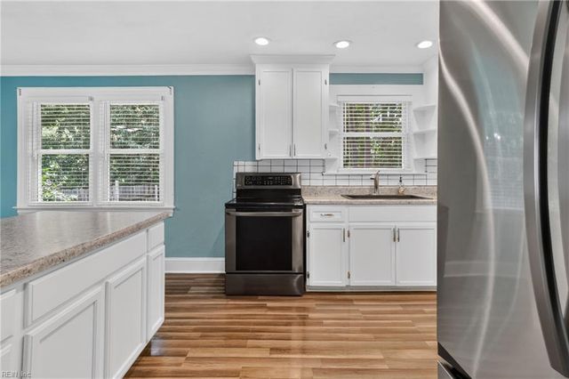 212 Kingsboro ST, Suffolk, VA 23434