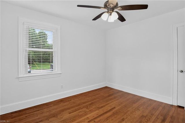212 Kingsboro ST, Suffolk, VA 23434