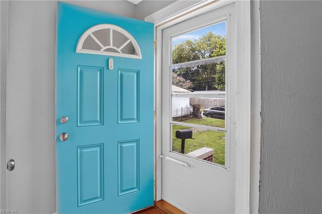 212 Kingsboro ST, Suffolk, VA 23434