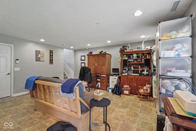 9032 Rider Drive, Fishers, IN 46038