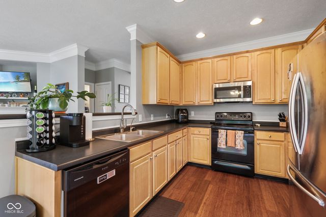 9032 Rider Drive, Fishers, IN 46038
