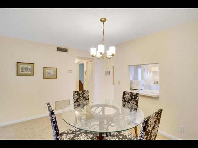 701 Laconia Circle B, Lake Worth, FL 33467