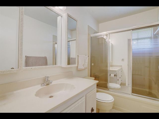 701 Laconia Circle B, Lake Worth, FL 33467